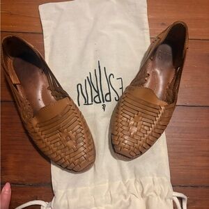 Espiritu tan Woven Leather Huarache Flats